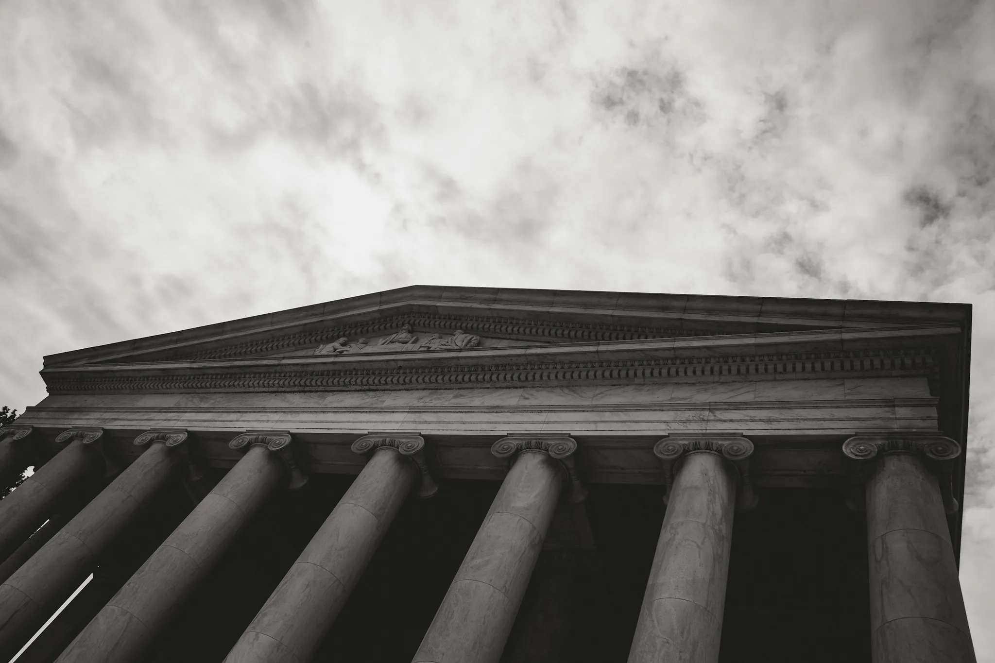 Résolution des litiges en ligne et arbitrage numérique : guide juridique des litiges commerciaux transfrontaliers